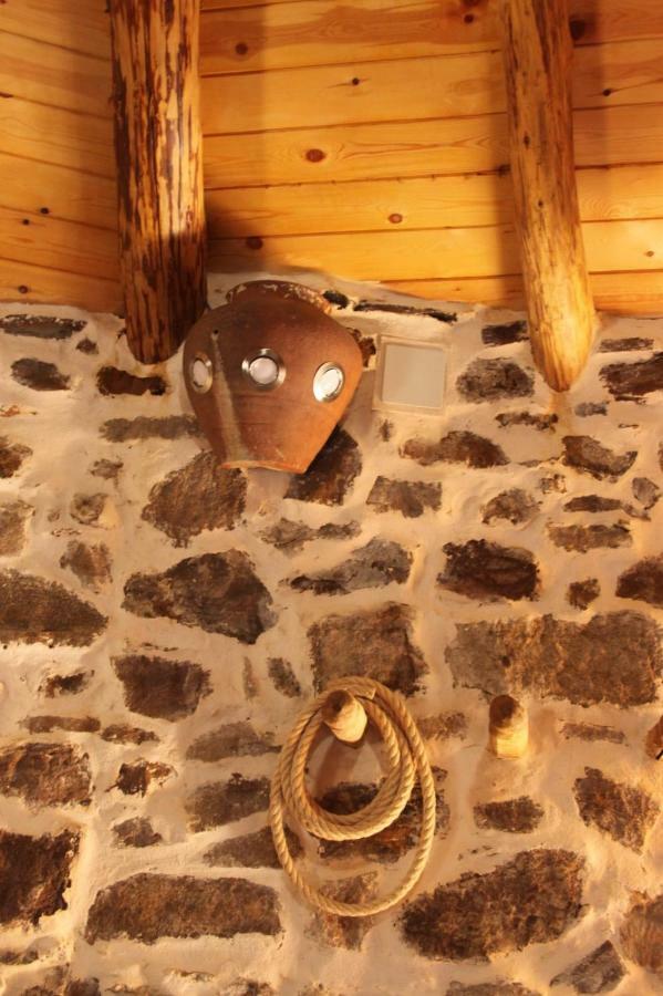 Alojamiento Los Chozos Cazalla de la Sierra Exterior foto